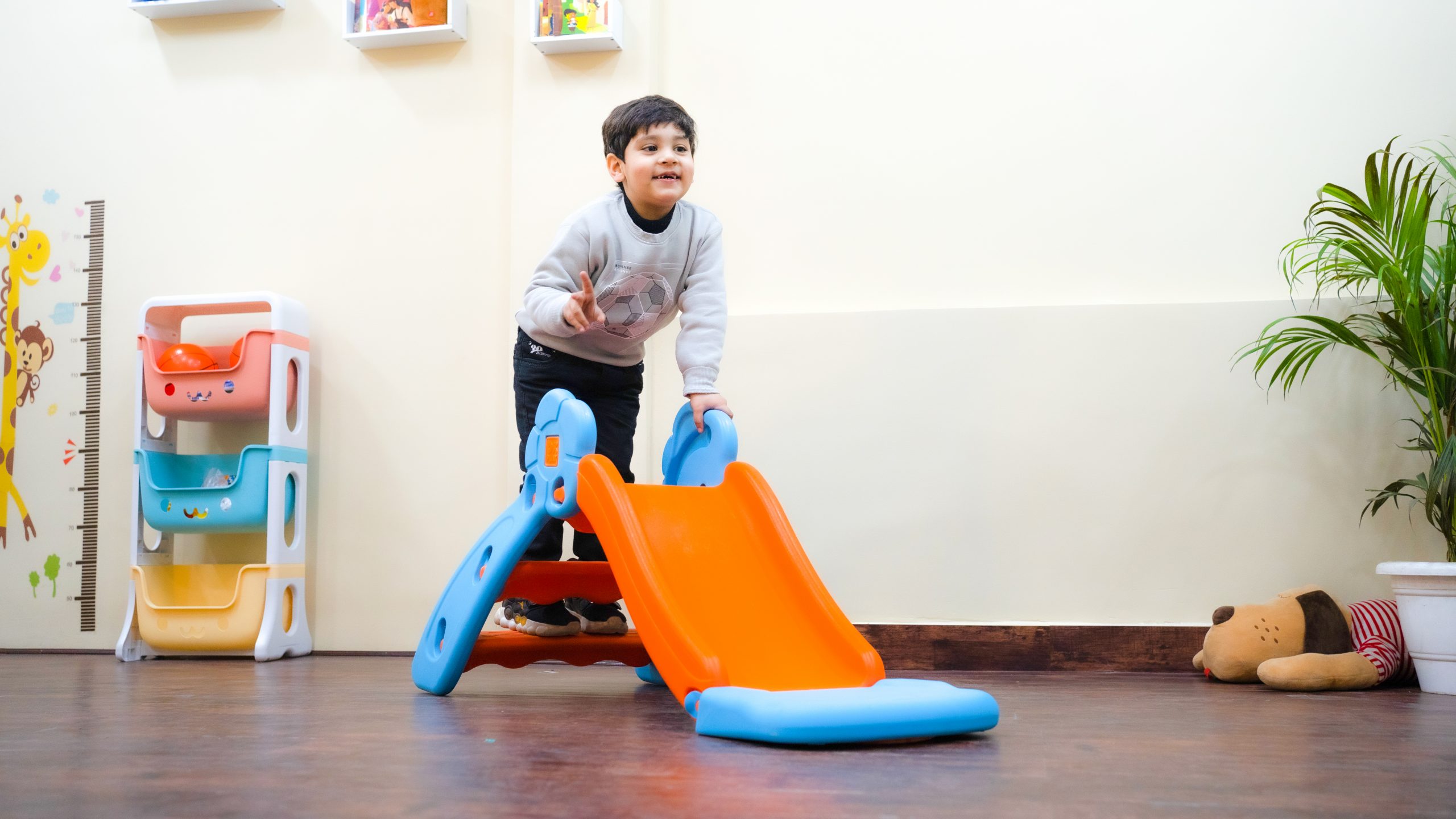 OK Play 2 in 1 Slide to Basketball with Ball & Pump - Multiplay & Combo Systems